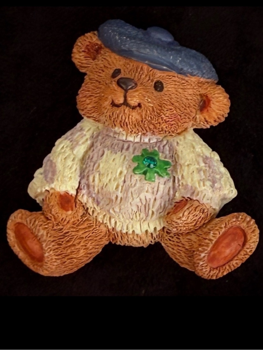 Vintage 3 D teddy bear, brooch pin